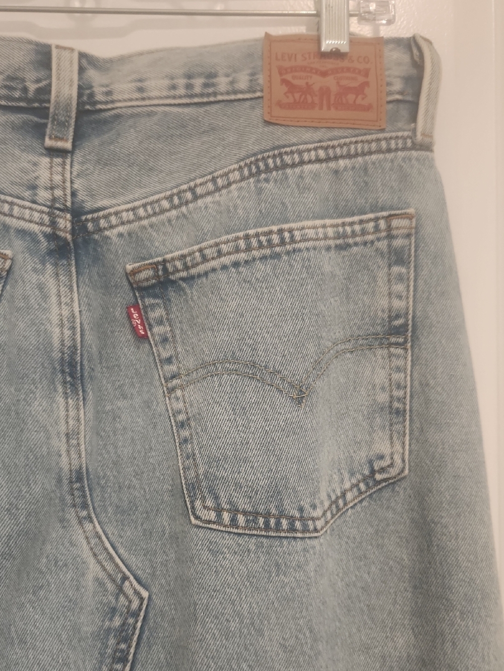 Levi's Light Blue Denim Maxi Skirt Button Fly Raw Hem - Picture 3 of 13